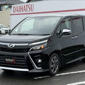 2019 Toyota Voxy black gasoline used car Japan export