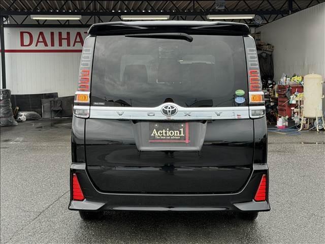 Ref:AUX-24825605 TOYOTA VOXY 2019 5 Ref:AUX-24825605 TOYOTA VOXY 2019 - Image 5