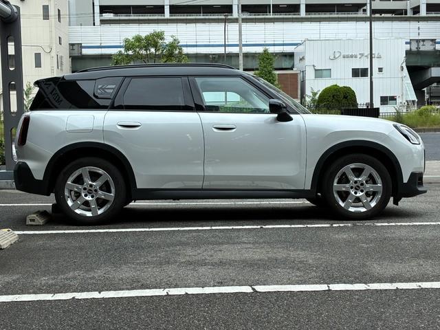 Ref:AUX-24826568 MINI MINI 2024 7 Ref:AUX-24826568 MINI MINI 2024 - Image 7