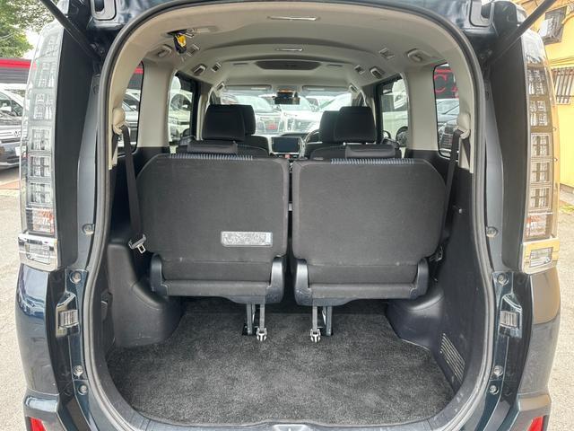 Ref:AUX-24827931 TOYOTA VOXY 2016 16 Ref:AUX-24827931 TOYOTA VOXY 2016 - Image 16
