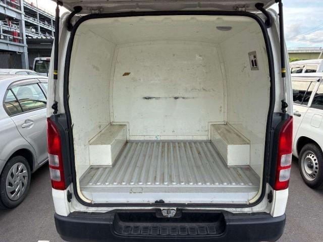 Ref:AUX-24829064 TOYOTA HIACE VAN 2015 4 Ref:AUX-24829064 TOYOTA HIACE VAN 2015 - Image 4