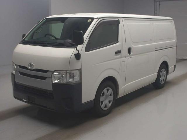 Ref:AUX-24829064 TOYOTA HIACE VAN 2015 1 2015 Toyota Hiace Van white gasoline used car Japan export
