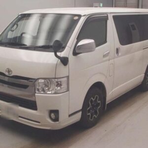 2016 Toyota Hiace Van pearl diesel used car Japan export
