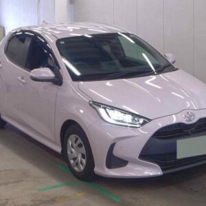2023 Toyota Yaris pink gasoline used car Japan export