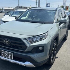 2020 Toyota Rav4 green gasoline used car Japan export