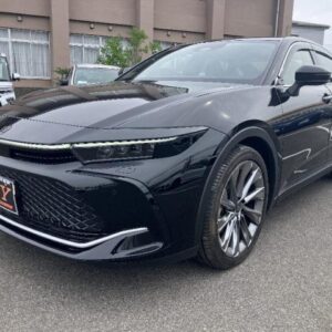 2023 Toyota Crown Crossover black gasoline used car Japan export