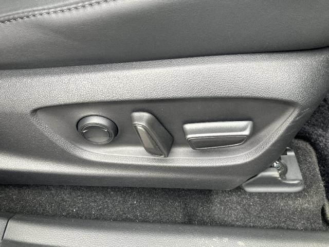 Ref:AUX-24829498 TOYOTA CROWN CROSSOVER 2023 5 Ref:AUX-24829498 TOYOTA CROWN CROSSOVER 2023 - Image 5
