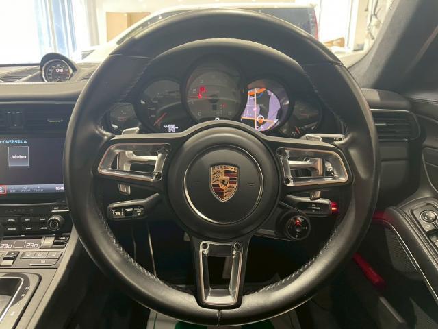 Ref:AUX-24831589 PORSCHE 911 2016 5 Ref:AUX-24831589 PORSCHE 911 2016 - Image 5