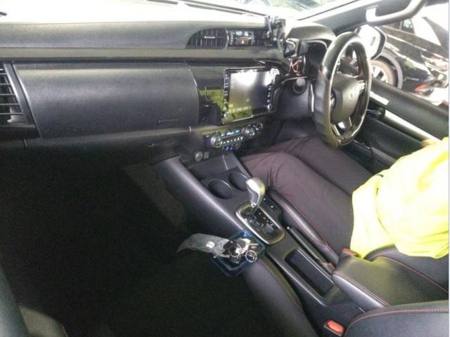 Ref:AUX-24833814 TOYOTA HILUX 2022 6 Ref:AUX-24833814 TOYOTA HILUX 2022 - Image 6
