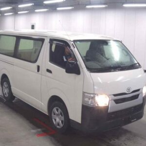 2020 Toyota Hiace Van white diesel used car Japan export