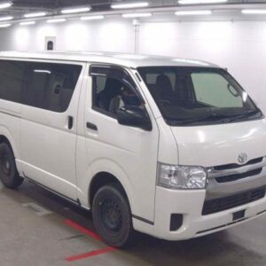2019 Toyota Hiace Van white diesel used car Japan export