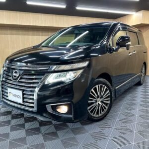 2017 Nissan Elgrand black gasoline used car Japan export