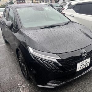 2025 Nissan Aura black hybrid used car Japan export