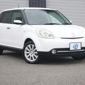 2009 Mazda Verisa pearl gasoline used car Japan export