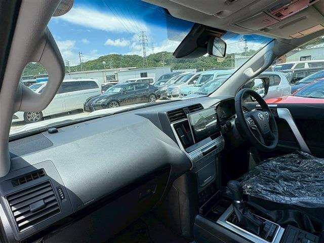 Ref:AUX-24834292 TOYOTA LAND CRUISER PRADO 2022 4 Ref:AUX-24834292 TOYOTA LAND CRUISER PRADO 2022 - Image 4