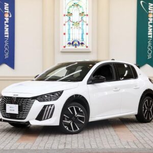 2024 Peugeot 208 white gasoline used car Japan export