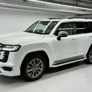 2023 Toyota Land Cruiser pearl gasoline used car Japan export