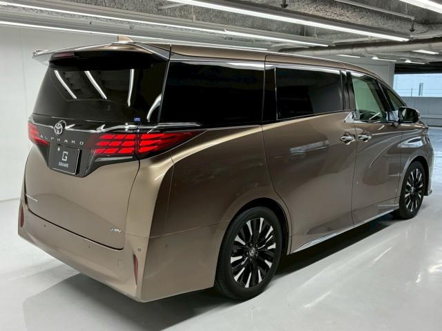 Ref:AUX-24850032 TOYOTA ALPHARD HYBRID 2024 12 Ref:AUX-24850032 TOYOTA ALPHARD HYBRID 2024 - Image 12