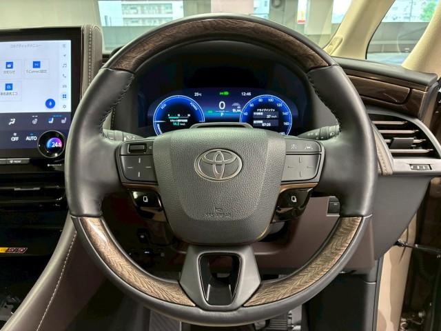 Ref:AUX-24850032 TOYOTA ALPHARD HYBRID 2024 16 Ref:AUX-24850032 TOYOTA ALPHARD HYBRID 2024 - Image 16