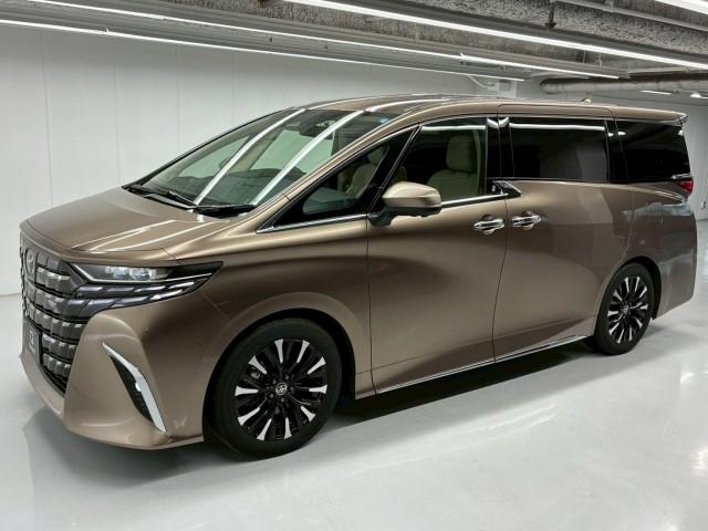 Ref:AUX-24850032 TOYOTA ALPHARD HYBRID 2024 1 2024 Toyota Alphard Hybrid gold gasoline used car Japan export