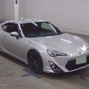 2012 Toyota 86 silver gasoline used car Japan export