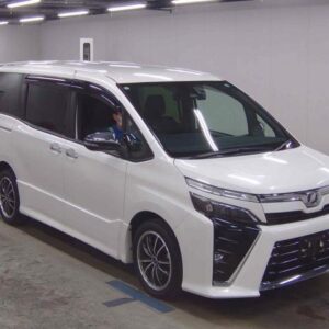 2019 Toyota Voxy pearl gasoline used car Japan export