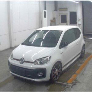 2018 Volkswagen Up! white gasoline used car Japan export