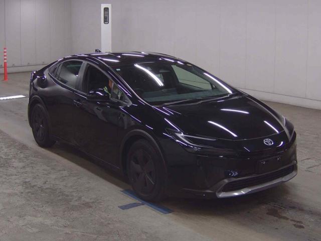 Ref:AUX-24854441 TOYOTA PRIUS 2023 1 2023 Toyota Prius black gasoline used car Japan export