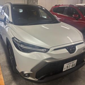 2024 Toyota Corolla Cross pearl hybrid used car Japan export