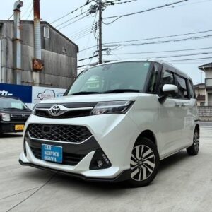 2017 Toyota Tank pearl gasoline used car Japan export