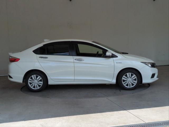 Ref:AUX-24864677 HONDA GRACE 2018 4 Ref:AUX-24864677 HONDA GRACE 2018 - Image 4
