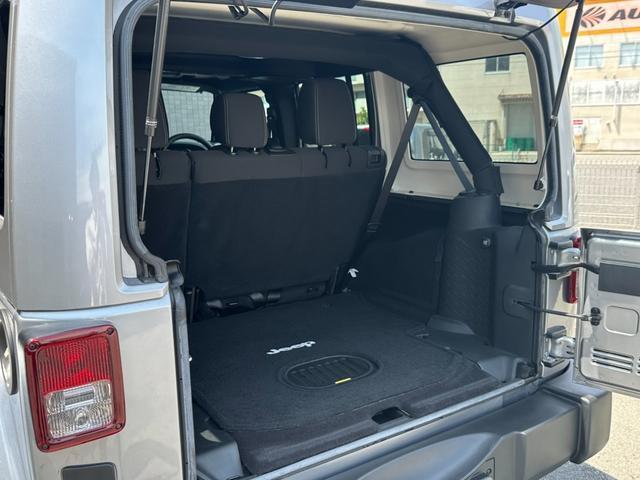 Ref:AUX-24865303 CHRYSLER JEEP JEEP WRANGLER UNLIMITED 2017 16 Ref:AUX-24865303 CHRYSLER JEEP JEEP WRANGLER UNLIMITED 2017 - Image 16