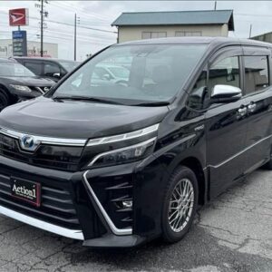 2017 Toyota Voxy black hybrid used car Japan export