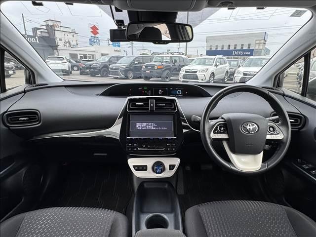 Ref:AUX-24866580 TOYOTA PRIUS 2018 2 Ref:AUX-24866580 TOYOTA PRIUS 2018 - Image 2