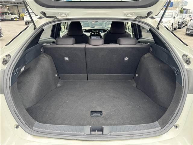 Ref:AUX-24866580 TOYOTA PRIUS 2018 11 Ref:AUX-24866580 TOYOTA PRIUS 2018 - Image 11