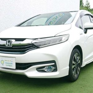 2016 Honda Shuttle pearl hybrid used car Japan export
