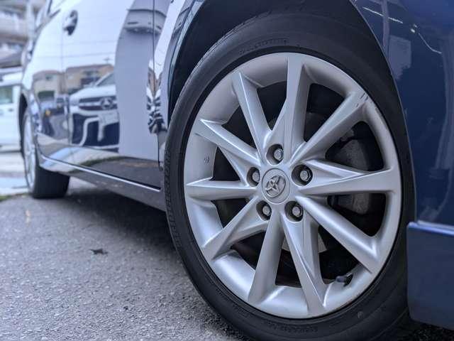Ref:AUX-24868356 TOYOTA PRIUS ALPHA 2011 11 Ref:AUX-24868356 TOYOTA PRIUS ALPHA 2011 - Image 11
