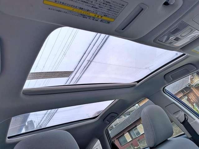 Ref:AUX-24868356 TOYOTA PRIUS ALPHA 2011 6 Ref:AUX-24868356 TOYOTA PRIUS ALPHA 2011 - Image 6