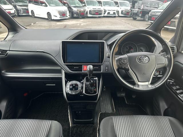 Ref:AUX-24868904 TOYOTA VOXY 2019 2 Ref:AUX-24868904 TOYOTA VOXY 2019 - Image 2