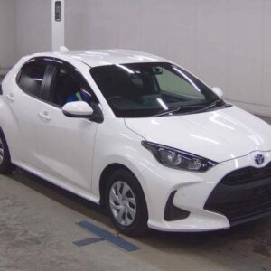 2023 Toyota Yaris white gasoline used car Japan export