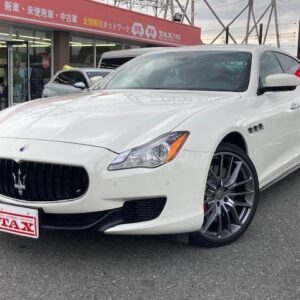 2013 Maserati Quattroporte white gasoline used car Japan export