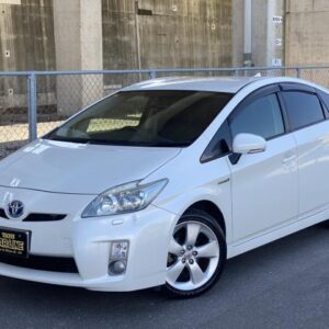 2010 Toyota Prius white gasoline used car Japan export