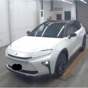 2025 Toyota Crown Estate pearl gasoline used car Japan export