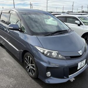 2015 Toyota Estima blue gasoline used car Japan export