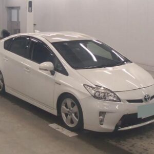 2015 Toyota Prius pearl gasoline used car Japan export