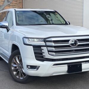 2021 Toyota Land Cruiser pearl diesel used car Japan export