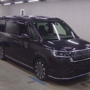 2022 Honda Stepwagon black gasoline used car Japan export