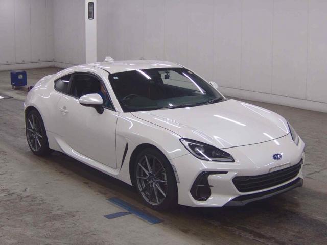 Ref:AUX-24889244 SUBARU BRZ 2021 1 2021 Subaru Brz pearl gasoline used car Japan export