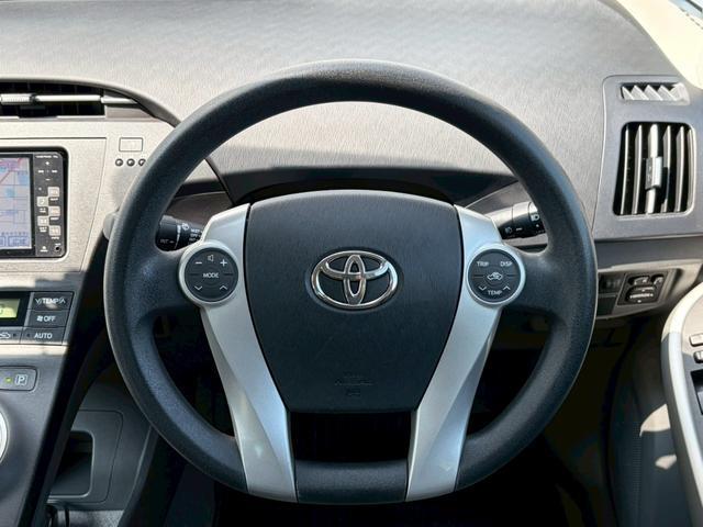 Ref:AUX-24891386 TOYOTA PRIUS 2011 15 Ref:AUX-24891386 TOYOTA PRIUS 2011 - Image 15