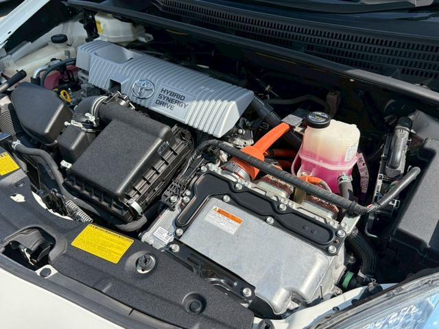 Ref:AUX-24891386 TOYOTA PRIUS 2011 18 Ref:AUX-24891386 TOYOTA PRIUS 2011 - Image 18